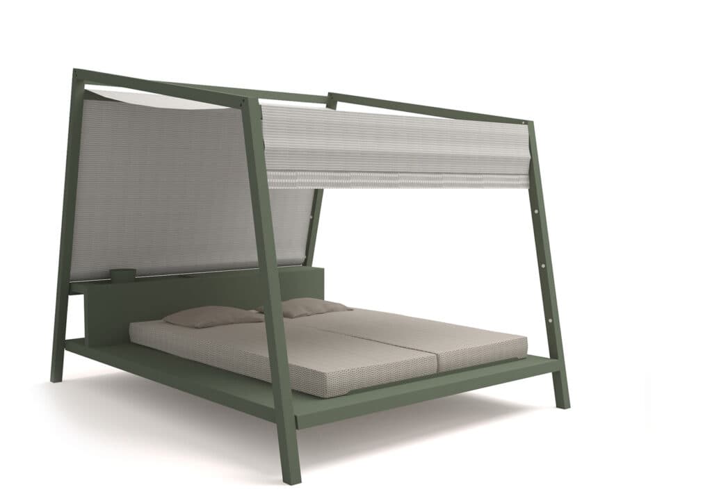 DAYBED
